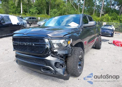 2023 Ram 1500 Tradesman 4X4 5'7 Box z USA, uszkodzony, nr VIN 1C6SRFGTXPN677756